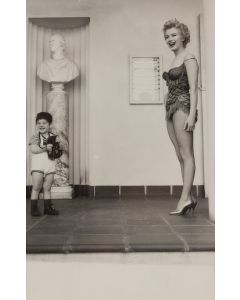 Milton H. Greene, Marilyn Monroe, 1956 - pic 1