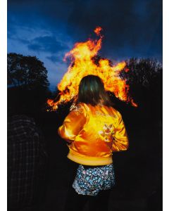 Igor Pisuk, Dziewczyna i ogień, 2015 - pic 1
