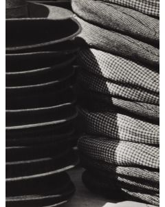 Tadeusz Rydet, "Kapelusze" z serii "Formy", lata 60. XX w. - pic 1